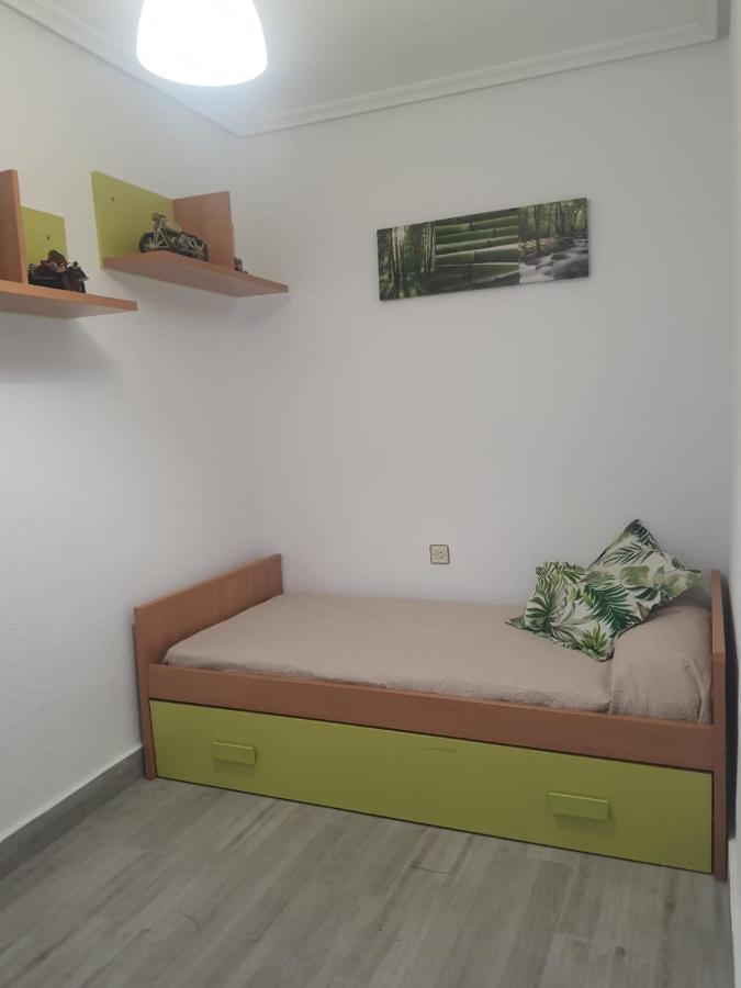 Piso Muy Amplio, Nuevo Y Luminoso At-cc-00782 Apartment Casar de Cáceres